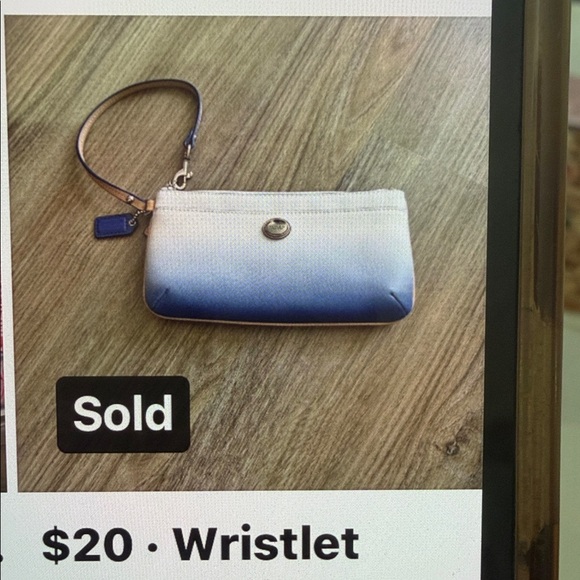 Coach Ombre Blue and Cream Wristlet - Picture 4 of 4
